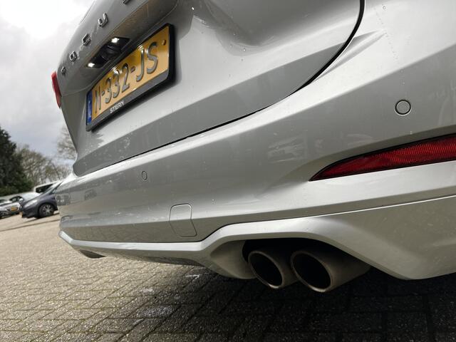 Ford FOCUS Wagon 1.0 EcoBoost Hybrid ST Line Winterpack