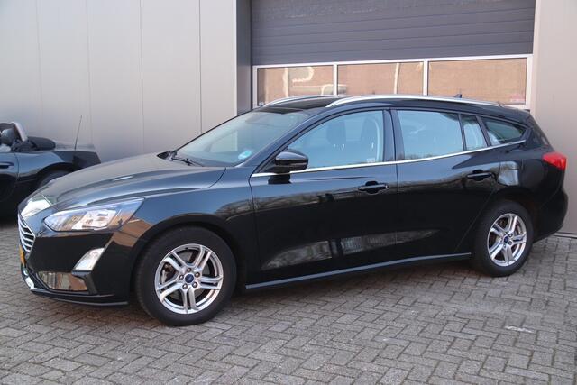Ford FOCUS Wagon 1.0 EcoBoost Hybrid Trend Edition Business
