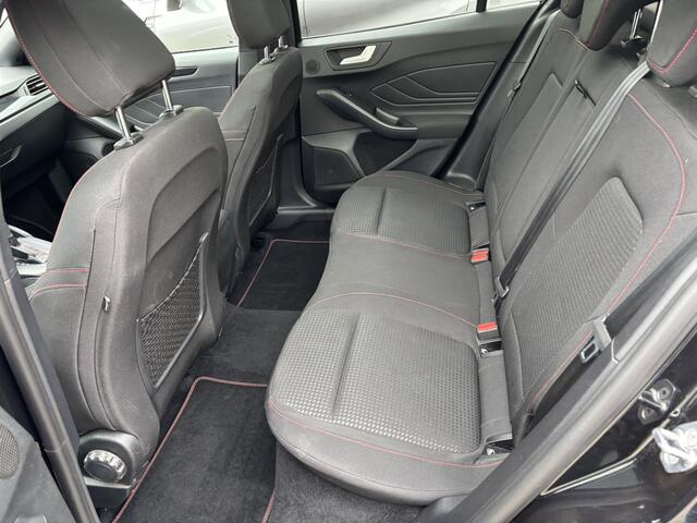 Ford FOCUS Wagon 1.0 EcoBoost Hybrid ST Line X / Schuifkanteldak / Stoel & Stuurverwarming /