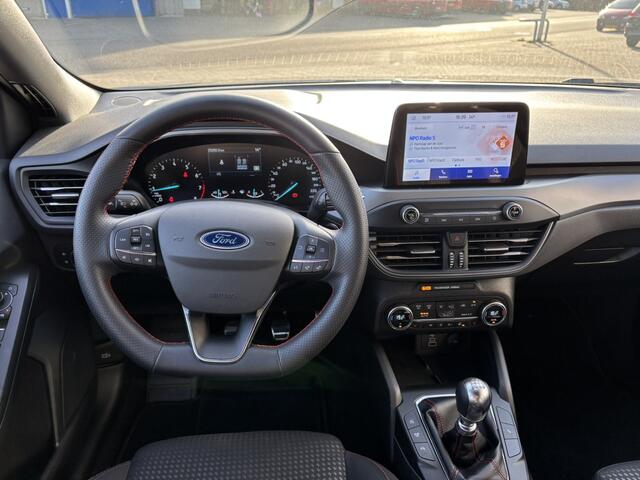 Ford FOCUS Wagon 1.0 EcoBoost Hybrid ST Line Style NL-Auto / All-season banden / Full-Led Koplampen / Apple/Android Carplay / Camera