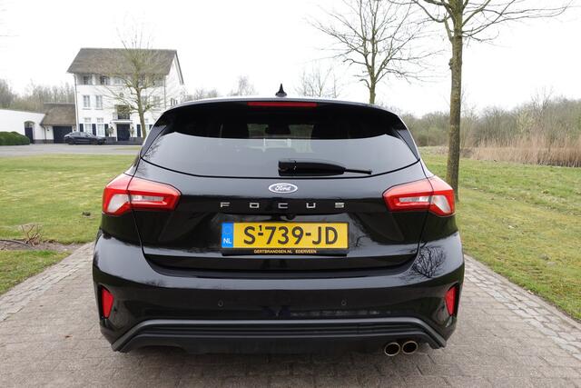 Ford FOCUS 1.0 EcoBoost Titanium X Business ST Line | Winterpakket | LED | PDC | Camera |
