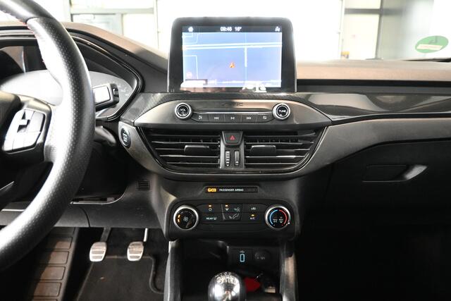 Ford FOCUS Wagon 1.0 EcoBoost ST Line Business Navigatie 1e Eigenaar Airco LED Cruise control Goed Onderhouden Inruil Mogelijk!