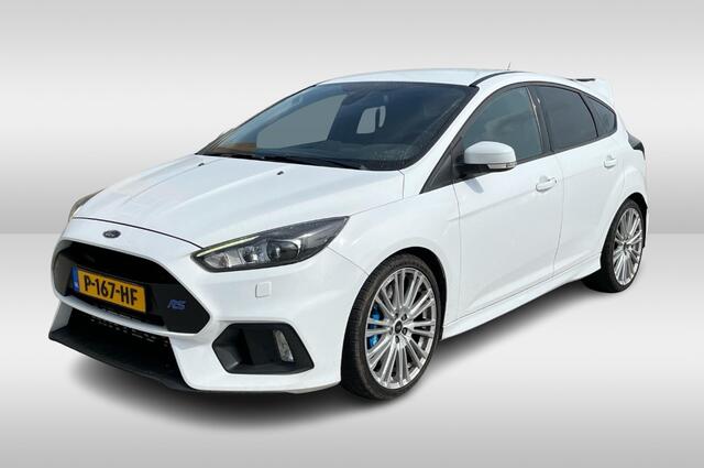 Ford FOCUS 2.3 RS / Milltek / Recaro Schaalstoelen / Camera / 19'' / Stuurverwarming / DAB / Cruise Control