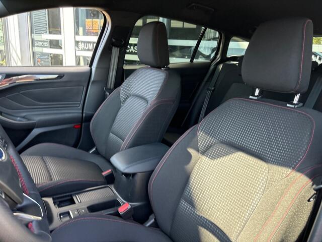 Ford FOCUS 1.0 EBH ST LINE X NAVI LMV PDC-CAMERA360GR WINTERPACK