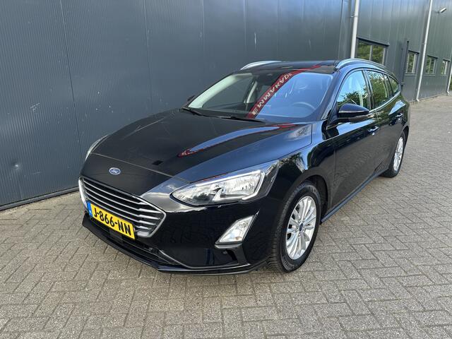 Ford FOCUS Wagon 1.0 EcoBoost Titanium Business | Lane assist | Trekhaak | PDC
