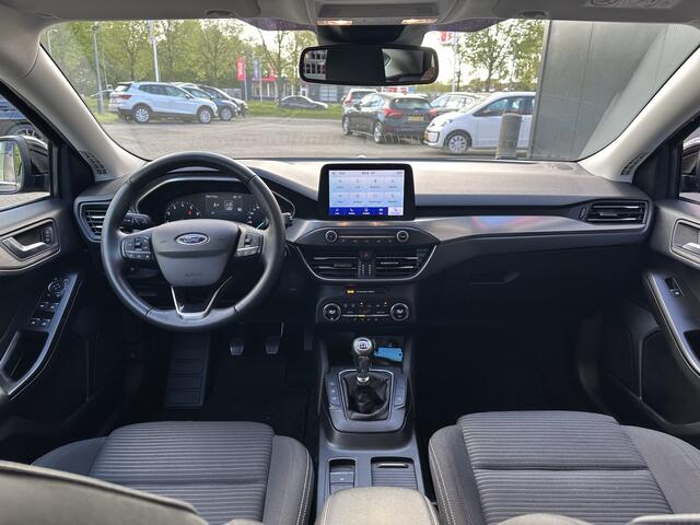 Ford FOCUS Wagon 1.0 EcoBoost Titanium Business | Lane assist | Trekhaak | PDC