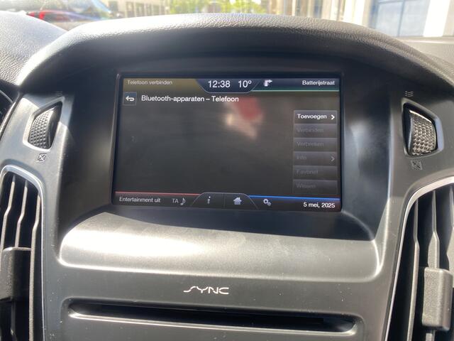 Ford FOCUS 1.0 Trend NAVI/AIRCO/CRUISE/NL AUTO/NW APK