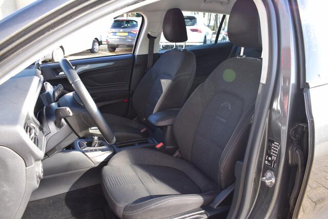 Ford FOCUS Wagon 1.0 EcoBoost Hybrid Active Business