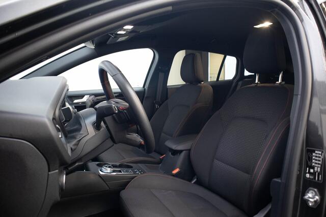 Ford FOCUS Wagon 1.5 EcoBoost ST Line X Business