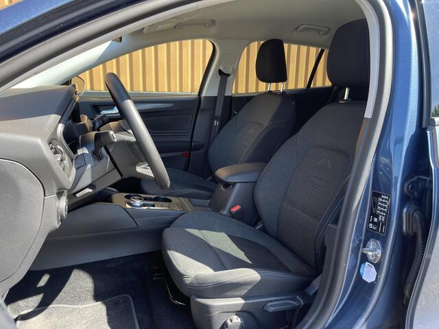 Ford FOCUS 1.0 EcoBoost Titanium X Business | Cruise Control | Achteruitrijcamera | Keyless Go/Entry | Parkeersensoren | Apple Carplay/Android Auto | DAB | Stuurverwarming | Stoelverwarming |