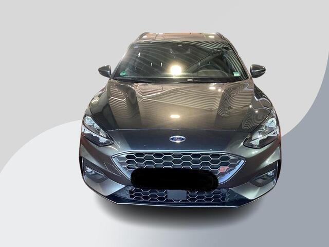 Ford FOCUS Wagon 2.3 EcoBoost ST-3 | 280PK | Adaptive cruise control | Launch control | Winter Pack | Full LED | Camera