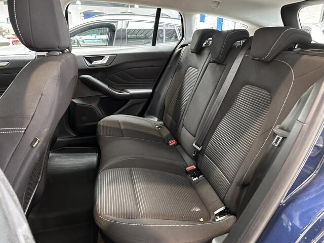 Ford FOCUS Wagon EcoBoost 125pk Titanium | Clima | Cruise | Parkeersens. V&A | Navi | Apple carplay | Android auto |