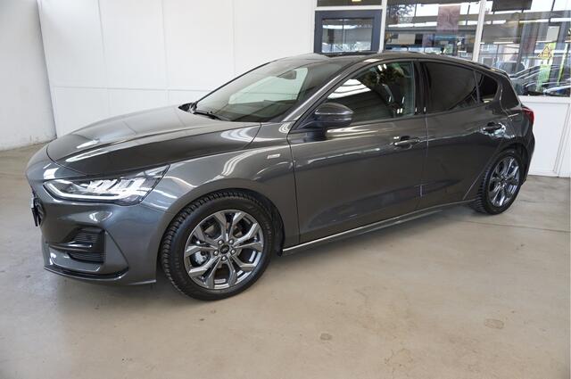 Ford FOCUS 1.0 EcoBoost Hybrid ST Line Navi - All Season Banden