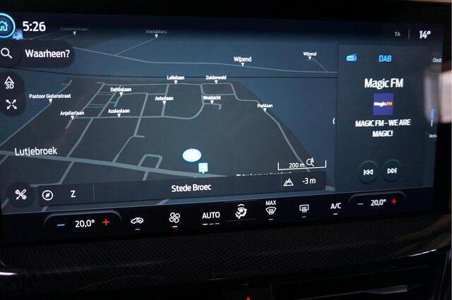 Ford FOCUS 1.0 EcoBoost Hybrid ST Line Navi - All Season Banden
