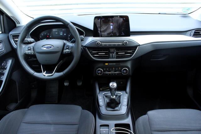 Ford FOCUS Wagon 1.5 EcoBoost Titanium PANO B&O CARPLAY HUD '19