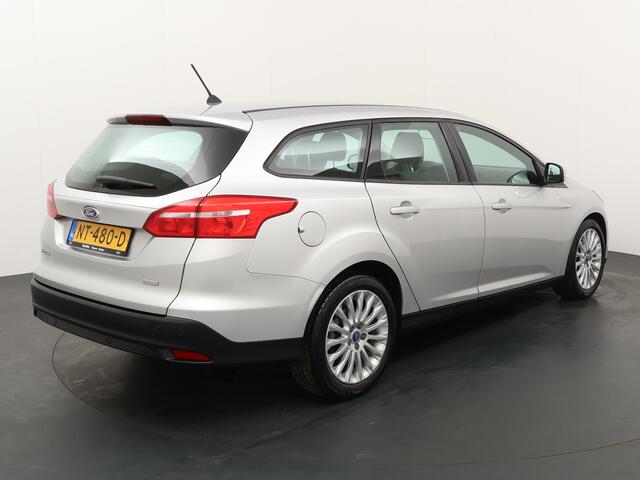 Ford FOCUS Wagon 1.0 125PK Lease Edition Wagon | Navigatie | Sync 3 | 17-inch | ISOFIX | Zeer zuinig |