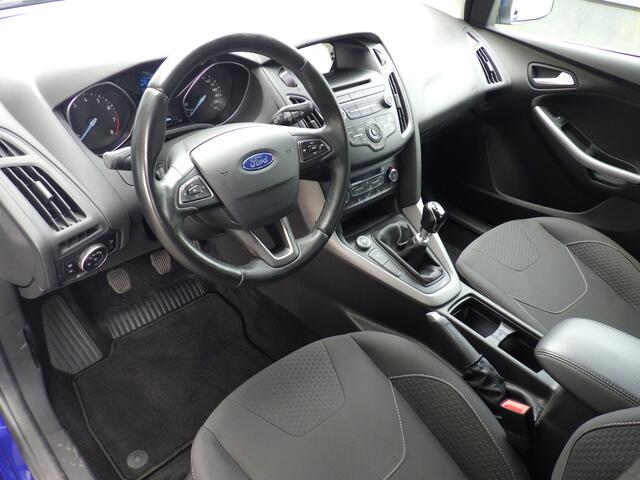 Ford FOCUS Wagon 1.0 EC Edition, Airco, Stoelverwarming!
