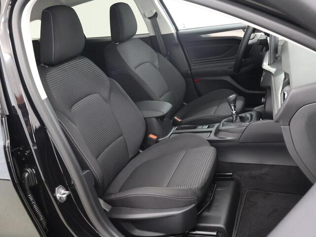 Ford FOCUS Wagon 1.0 EcoBoost Hybrid Titanium