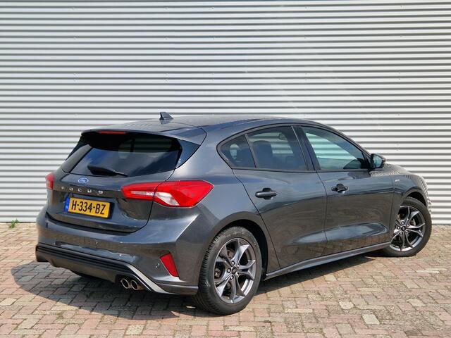 Ford FOCUS 1.0 EcoBoost ST Line Business | Nieuw Binnen! | Stoelverwarming | Stuurverwarming | Navi