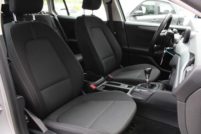 Ford FOCUS Wagon 1.0 EcoBoost Trend Edition Business / Clima / Trekhaak