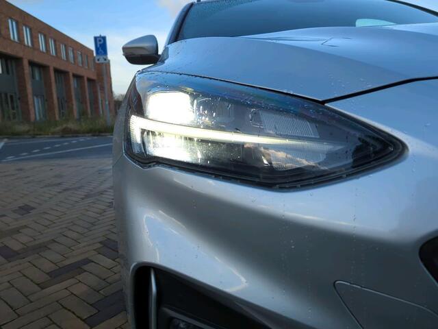 Ford FOCUS Wagon 1.5 EcoBoost ST Line Business NL AUTO | CARPLAY | CAMERA | LEDER |