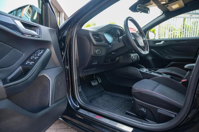 Ford FOCUS 1.0 EcoBoost ST-Line Automaat Apple CarPlay Navi