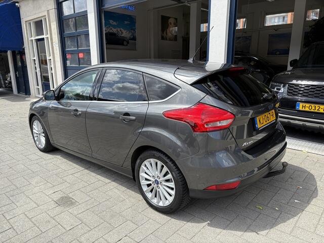 Ford FOCUS 1.5 Titanium NL AUTO/DEALER OND./NAVI/CAMERA/DAK