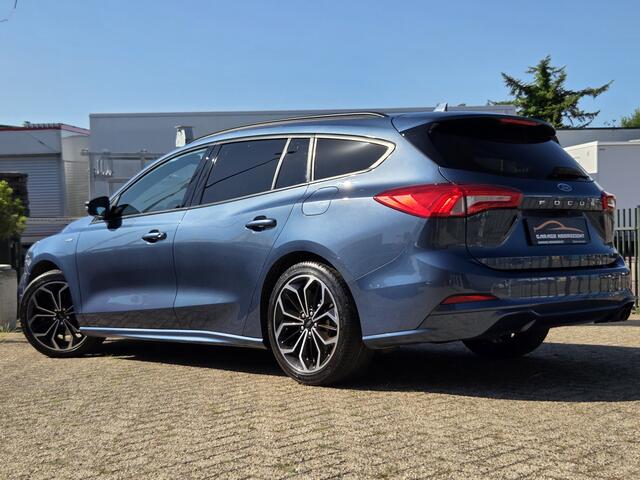 Ford FOCUS Wagon 1.5 EcoBoost ST Line Business NAVIGATIE|CAMERA|PDC VOOR+ACHTER|GETINT GLAS|18 INCH Maandag tot Vrijdag geopend van 09.00 tot 20.00 uur geopend en Zaterdag van 09.00 tot 18.00 uur
