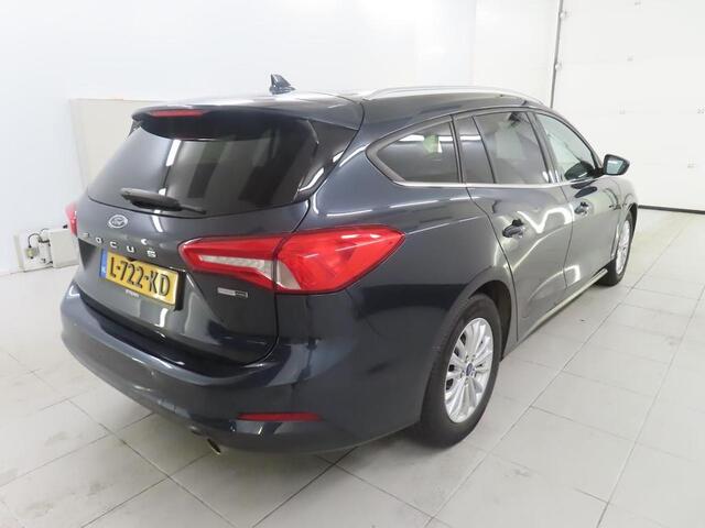 Ford FOCUS 1.0 EcoB Hybrid Titanium X Ad. Cruise Navi Camera Winter pack Privacy Glass Wagon Dealeronderhouden