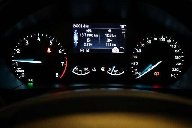 Ford FOCUS Wagon 1.0 EcoBoost Hybrid ST Line X | WINTER / DRIVER ASSISTANCE- PACK | STUURVERWARMING