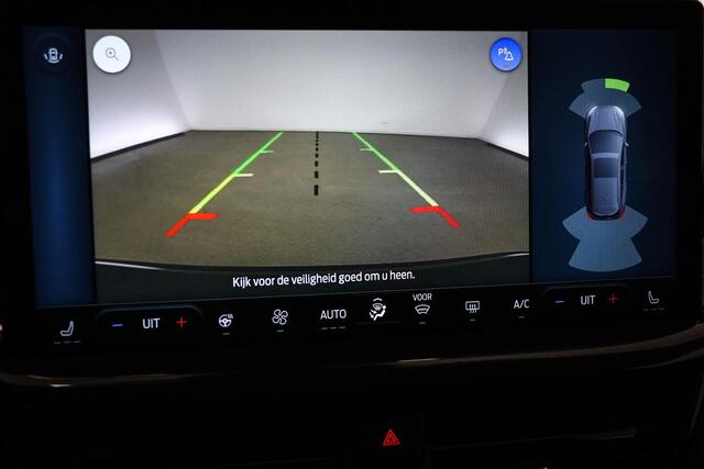 Ford FOCUS Wagon 1.0 EcoBoost Hybrid ST Line X | WINTER / DRIVER ASSISTANCE- PACK | STUURVERWARMING