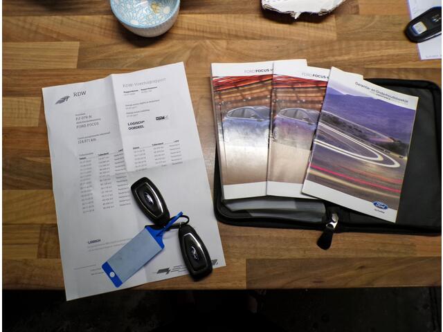 Ford FOCUS Wagon 1.5 Titanium NL AUTO ORG KM NAP/ APPLE CARPLAY..... 150PK