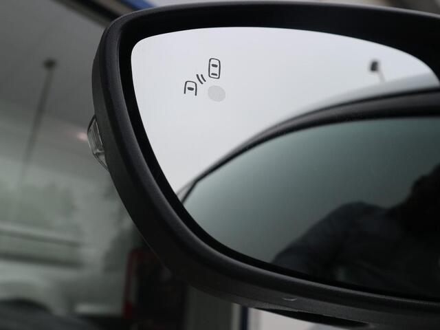 Ford FOCUS Wagon 1.0 EcoBoost Hybrid ST Line Business 125pk Met adaptieve Cruise Control, Camera, Winterpakket en BLIS