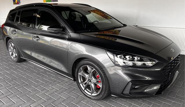 Ford FOCUS 1.0 EcoBoost Hybrid ST Line Winterpakket / Led Pakket / Cruise Control / Pano Dak