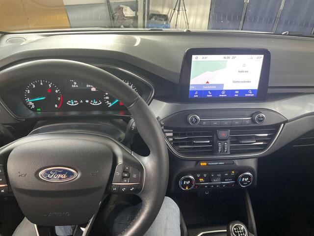 Ford FOCUS 1.5 EcoBoost Active Business | 150pk | Adaptive cruise control | Winter Pack | Camera | Full LED | Achteruitrijcamera