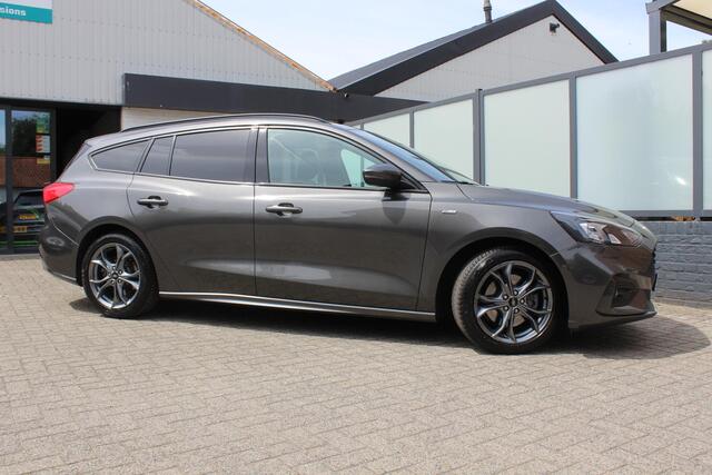 Ford FOCUS Wagon 1.0 EcoBoost ST Line Business 125pk Navi, Camera, Winterpack, DAB+, All Weather, 17"LM