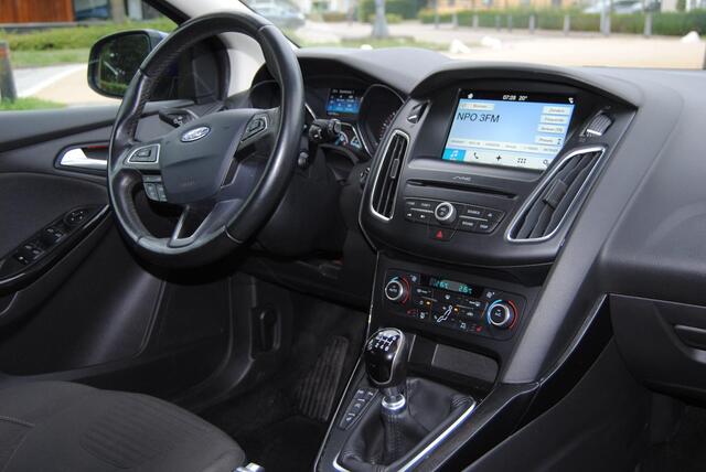 Ford FOCUS Wagon 1.0 Titanium