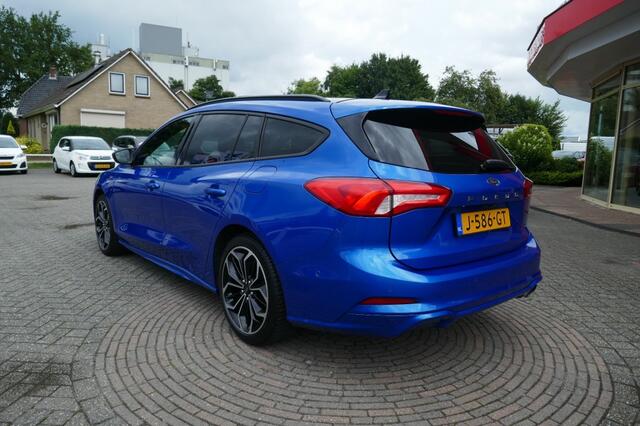 Ford FOCUS 1.0 ECOB. ST LINE BUSINESS 125pk PANODAK/WINTERPAKKET/CAMERA