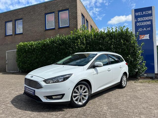 Ford FOCUS Wagon 1.0 Titanium Climate C, Cruise C, Navigatie, Pdc!!!!