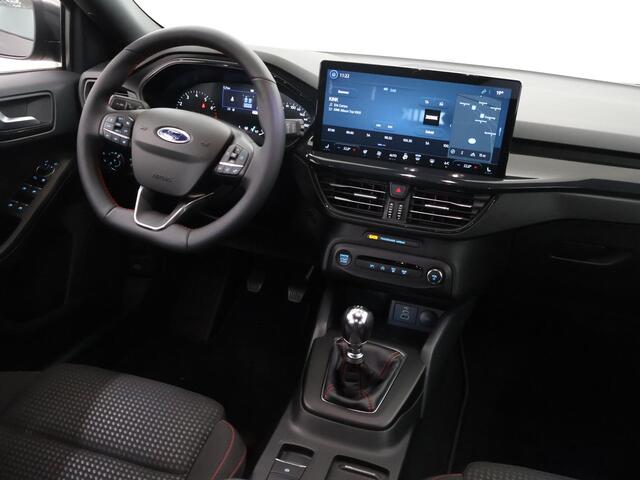 Ford FOCUS Wagon ST-Line 1.0 Ecoboost Hybrid 125PK | Navigatie | Winterpack | Cruise control Adaptief | Parkeercamera |
