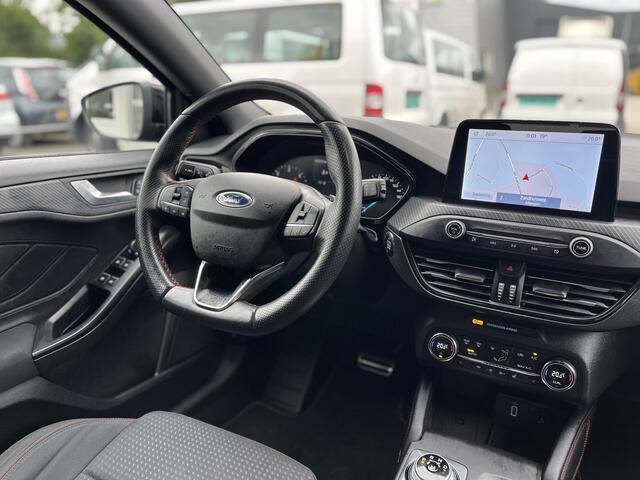 Ford FOCUS Wagon 2.0 EcoBlue Automaat ST Line X Business Winterpack Elek. achterklep Apple Carplay/Android Auto