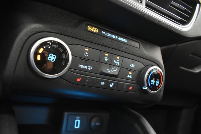 Ford FOCUS Wagon 1.5 EcoBoost Active Business B&O Dhoek PDC NAP Stoel + Stuur Verwarming