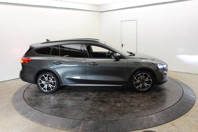 Ford FOCUS Wagon 1.5 EcoBoost Active Business B&O Dhoek PDC NAP Stoel + Stuur Verwarming