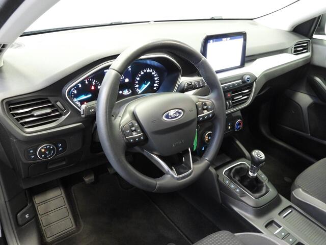 Ford FOCUS Wagon 1.0 EcoBoost Trend Business NAVI/AIRCO/TREKHAAK/16"LMV!