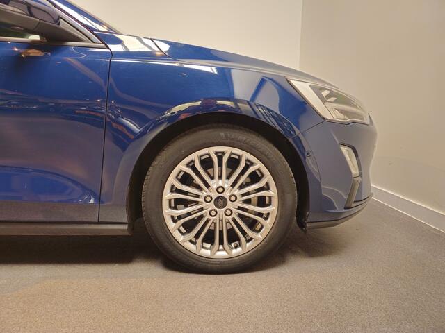 Ford FOCUS 1.0 EcoBoost Titanium Business - Automaat - Stoel/Stuurverwarming - Adaptive cruisecontrol - Apple Carplay/Android Auto - Head-up display