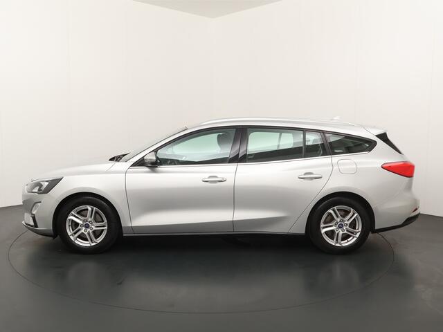Ford FOCUS Wagon EcoBoost 100PK Trend Edition Business Trekhaak I 16"LM velgen I Navi I Parkeersensoren etc