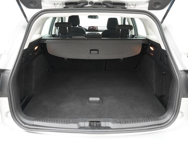 Ford FOCUS Wagon EcoBoost 100PK Trend Edition Business Trekhaak I 16"LM velgen I Navi I Parkeersensoren etc