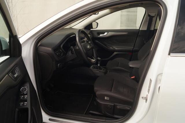 Ford FOCUS 1.0 EcoBoost 155pk Hybrid Titanium X Business -PANO-