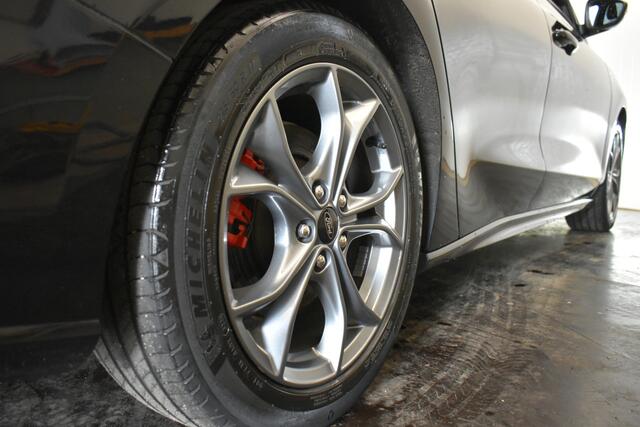 Ford FOCUS Wagon 1.0 EcoBoost Hybrid ST Line X Business El-aKlep TrekH Cam Keyless WinterPack B&O