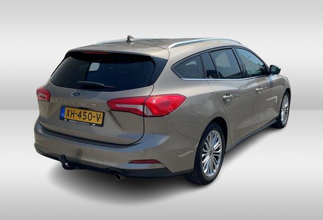 Ford FOCUS Wagon 1.0 EcoBoost Titanium Business / Trekhaak / Camera / B&O / 19'' / Keyless / Navigatie / Stuurverwarming / DAB / Stoelverwarming / Cruise Contro